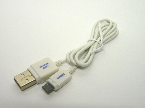 SiSO-LAB☆100均で購入したiPhone用USB充電ケーブル（ライトニングコネクタもどき）、ちゃんと充電できるのかな？iPhone 5sでテスト。