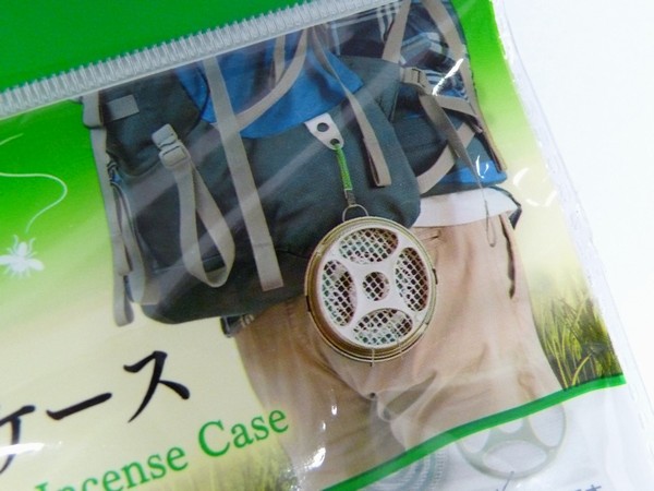 百均浪漫◆吊り下げ式ミニ蚊とり線香ケース、モバイルでコンパクト ＠100均 ダイソー