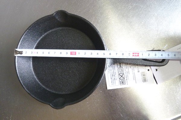 SiSO-LAB☆ニトスキ！ニトリのスキレット15cm、19ｃｍを購入。サイズを測ってみたり。
