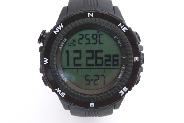 SiSO-LAB☆デジタルコンパス、高度計付き腕時計、ラドウェザーLAD004 NKNO。表示。