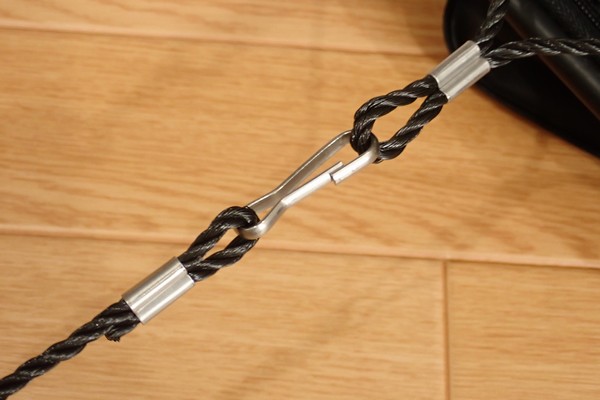 SiSO-LAB☆TAKAMIYA H.B CONCEPT 活かし水くみ ブラック 21cm。ロープとバケツの結合部。