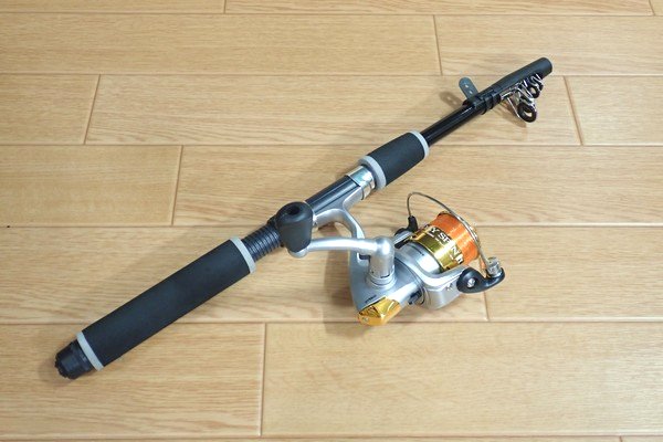 SiSO-LAB☆激安 釣り竿＆リールセット。プロマリン DX 165。リール。早く釣りに行きたいな。