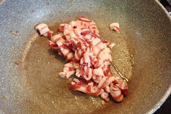SiSO-LAB☆ふるさと納税 カレー粉で作ったカレーで猪肉堪能。猪のバラ肉スライス。