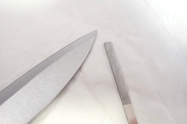 SiSO-LAB☆100均・小出刃包丁、切っ先トリム＆研ぐ。切っ先形状の調整。