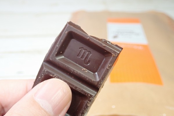 SiSO-LAB☆訳ありカカオ70％チョコレート380g 1,000円。苦味ほぼ無し。おいしいチョコ。