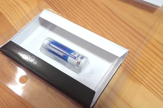 サンワサプライ SANWA SUPPLY マウス Bluetooth ワイヤレス 無線 両対応 静音 ブルーLED 5ボタン マルチペアリング レシーバー収納 5ボタン カウント切り替え機能 機能割り当て 中型サイズ Bluetooth5.0 2.4GHz MA-WBTBL193BKR