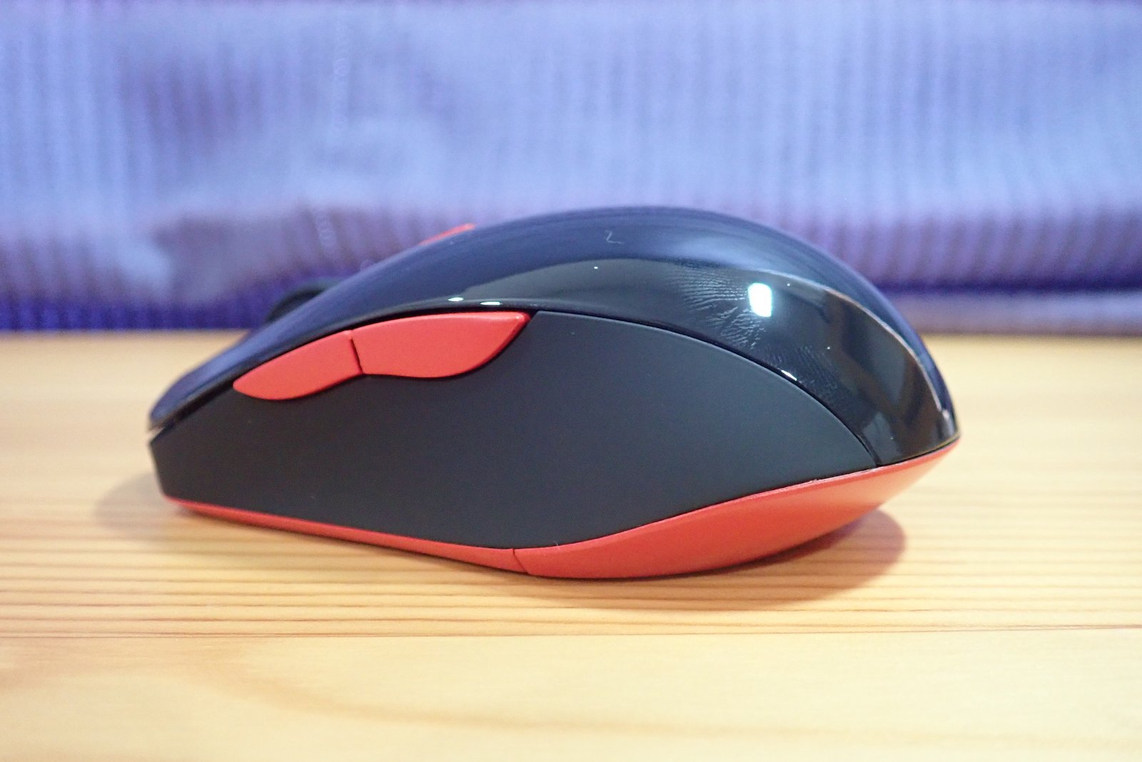 サンワサプライ SANWA SUPPLY マウス Bluetooth ワイヤレス 無線 両対応 静音 ブルーLED 5ボタン マルチペアリング レシーバー収納 5ボタン カウント切り替え機能 機能割り当て 中型サイズ Bluetooth5.0 2.4GHz MA-WBTBL193BKR