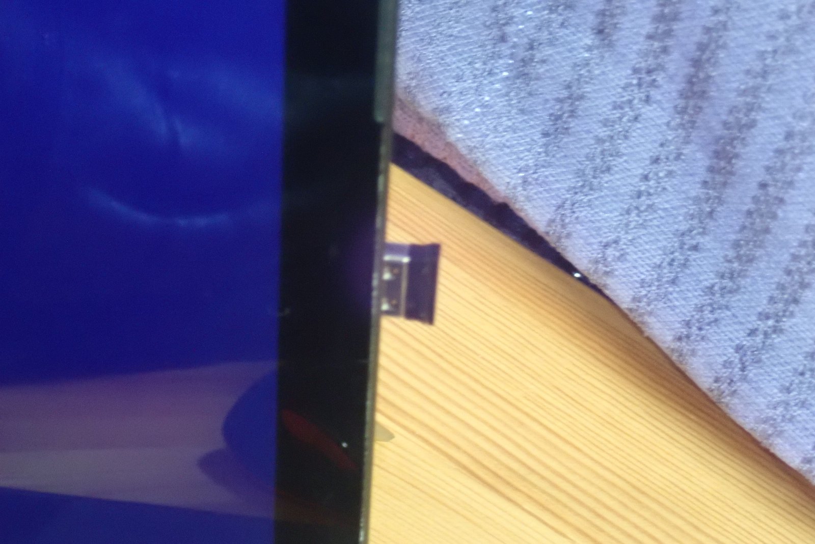 サンワサプライ SANWA SUPPLY マウス Bluetooth ワイヤレス 無線 両対応 静音 ブルーLED 5ボタン マルチペアリング レシーバー収納 5ボタン カウント切り替え機能 機能割り当て 中型サイズ Bluetooth5.0 2.4GHz MA-WBTBL193BKR