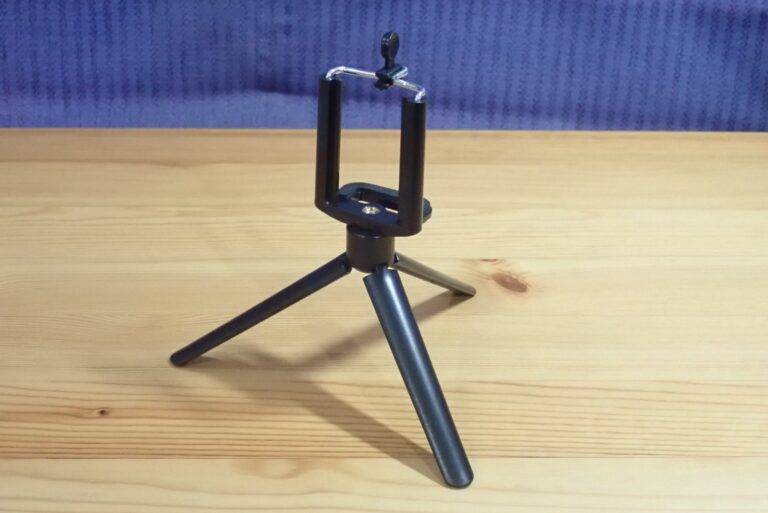 百均浪漫◆100円（税抜）で買えるスマホ／デジカメ両用ミニ三脚 @100均 レモン